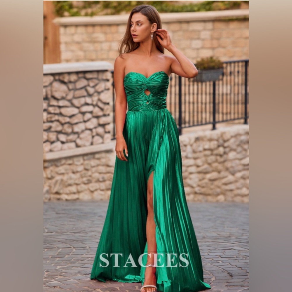 ✨ NWT Stacees Dark Green Metallic Strapless Prom Dress Slit US 10